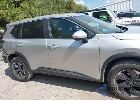 2025 Nissan Rogue Sv Fwd from USA, damaged, VIN 5N1BT3BA3SC796053